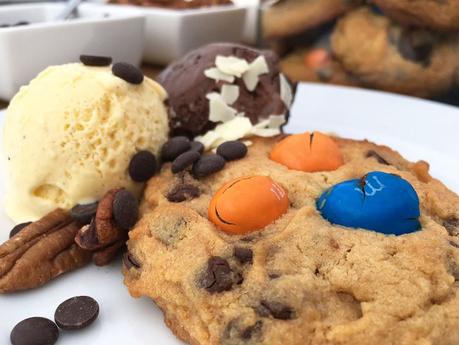 recetas delikatissen Peanut Cookies with M&M’s galletas fáciles galletas caseras cookies peanut butter cookies m&ms Cookies de cacahuetes y chocolate cookies crema de cacahuete cookies chocolate 