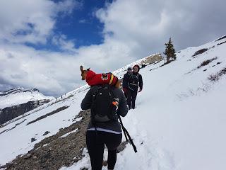 SENDERISMO EN KANANASKIS: HA LING PEAK (2407 m) SENDERISMO EN KANANASKIS: HA LING PEAK (2407 m)