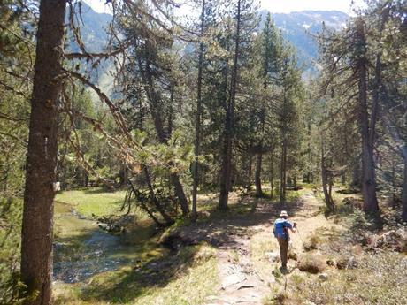 De Banhs de Tredòs al Lac Major de Colomèrs y al Estanh Mòrt De Banhs de Tredòs al Lac Major de Colomèrs y al Estanh Mòrt
