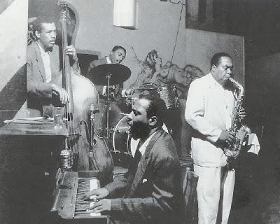 All that's jazz / Mingus, Haynes, Monk y Parker conmigo aliviando los rigores del domingo