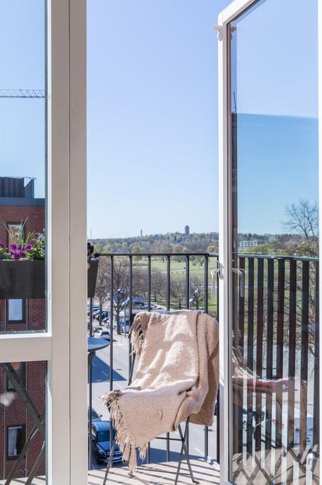 salón nórdico piso sueco estilo escandinavo distribución abierta diáfano decoración nórdica cocina abierta blog decoracion interiores 