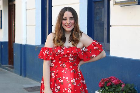 Mono de flores y lugares con encanto