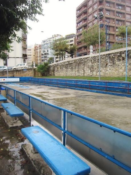 Perdiendo tradiciones:Adiós a las boleras de Santander