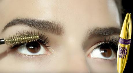 Máximo Volumen en los Ojos con The Colossal Big Shot y Kajal de Maybelline NY