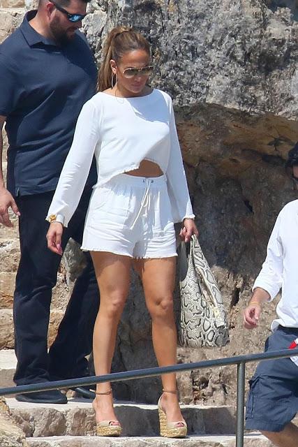 Así luce el cuerpo de Jennifer López sin Photoshop