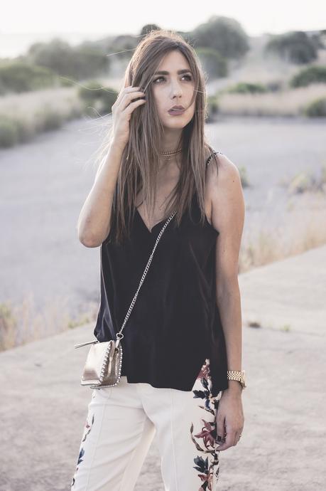 WHITE FLORAL PANTS-ZARA