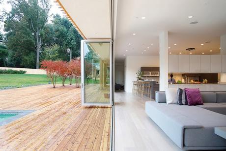 Casa Horizontal y Minimalista