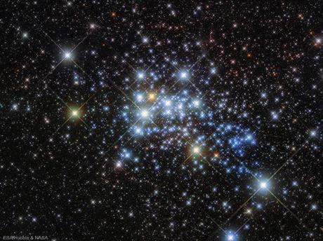 Westerlund 1: el hogar de las estrellas más grandes y masivas conocidas