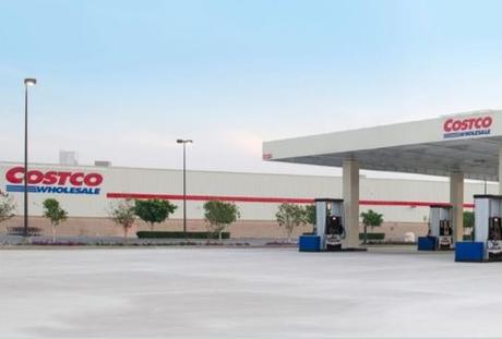 Profeco clausura gasolinera de Costco por dar litros de más