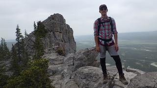 SENDERISMO EN KANANASKIS: MOUNT YAMNUSKA (2240 m)