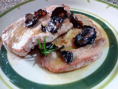 Lomo de cerdo con setas - Filetti di maiale al limone con tartufo nero - Pork steak lemon recipe