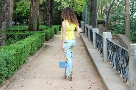 BLUE CULOTTES AND YELLOW TOP