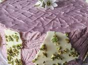 Tarta mousse mora corazón queso cremoso