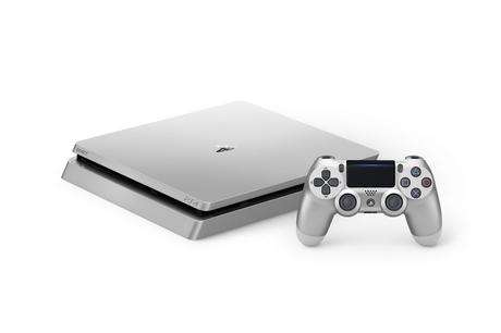 Los nuevos modelos dorado y plateado de PS4 ya están disponibles en España