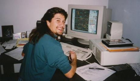 John Romero ha subastado sus disquetes originales de Doom II por 3.150 dólares