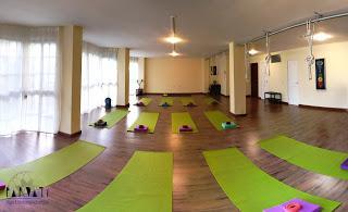 Yoga y Ayurveda. Talleres 1 y 2, sábado 15 de julio en Parvati Yoga Málaga.