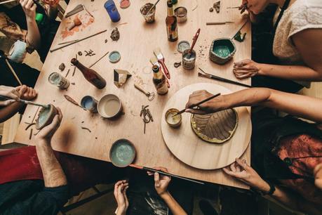 Cervezas Alhambra te invita a #CrearSinPrisa en esta bonita campaña