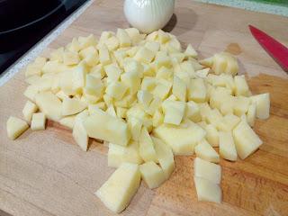 TORTILLA DE PAPAS CON CEBOLLA