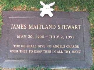 James stewart tumba