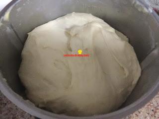 PEPITOS RELLENOS DE CREMA EN THERMOMIX Y TRADICIONAL