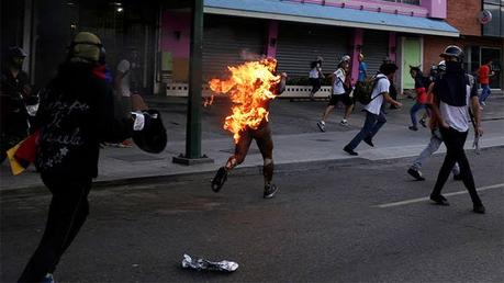 Gente que odia también en Venezuela