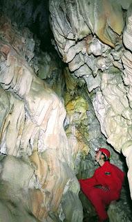 Exploraciones en Hornos de Segura