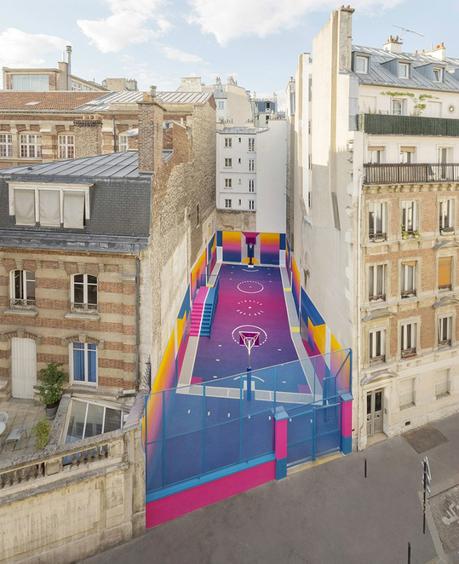 Esta cancha de baloncesto cobra vida gracias al arte callejero