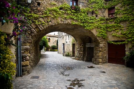 Ruta de los Pueblos Medievales del Empordà.