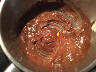 TARTA MOUSSE DE HUESITOS TRADICIONAL Y EN THERMOMIX