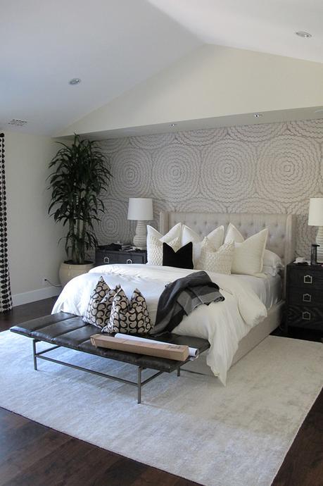 ANTES Y DESPUÉS PARA CONSEGUIR FRESCURA EN UN DORMITORIO ANTES Y DESPUÉS PARA CONSEGUIR FRESCURA EN UN DORMITORIO