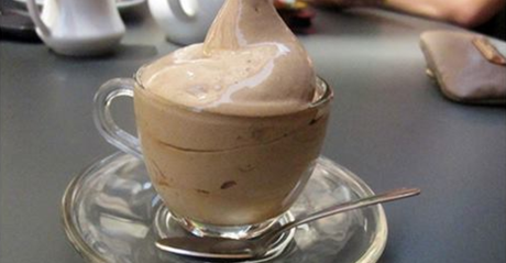 Cambia el típico café por esta crema de café y tu visita quedará encantada…con tan solo 2 ingredientes! Cambia el típico café por esta crema de café y tu visita quedará encantada…con tan solo 2 ingredientes!