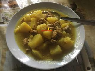 PATATAS CON CARNE AL AJILLO