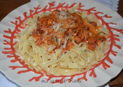 Pasta con carnes frias