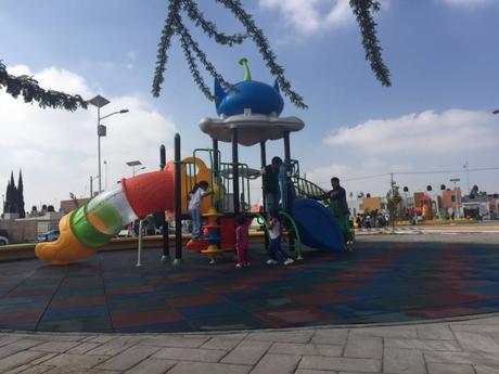 Inauguran área recreativa en la colonia Buenos Aires