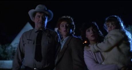 Critters 2 (1986), carne sin hueso