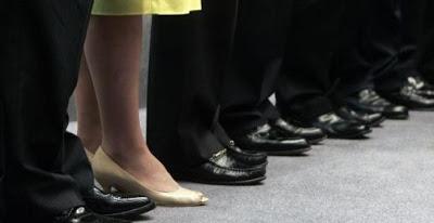 El sueldo medio de las mujeres es un 23% más bajo que el de los hombres.