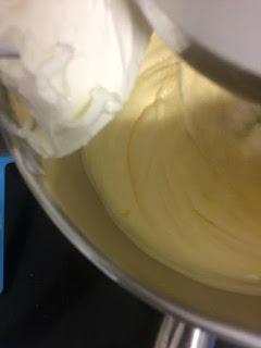 PASTEL DE QUESO CON FRUTOS ROJOS