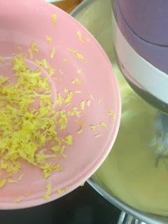 PASTEL DE QUESO CON FRUTOS ROJOS