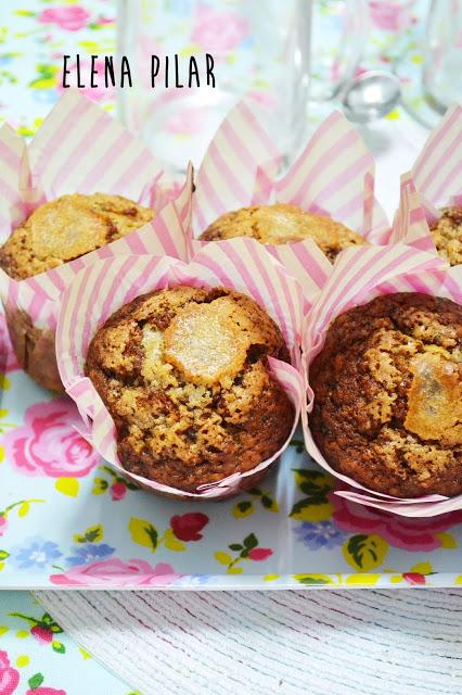 Muffins de plátano con café y chips de chocolate