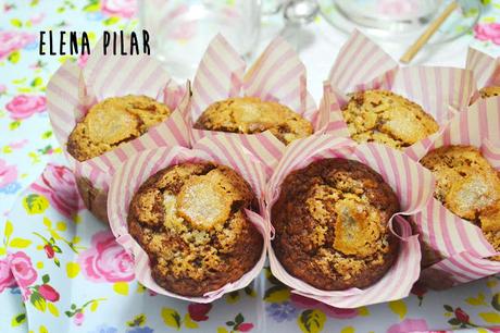 Muffins de plátano con café y chips de chocolate