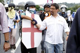 UIP pide diálogo en Venezuela, igual que Maduro [+ videos]