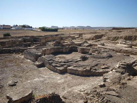 La UPO inicia su primer proyecto de excavaciones arqueológicas en Itálica