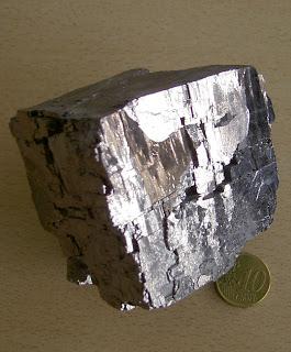 Recolectando muestras de minerales