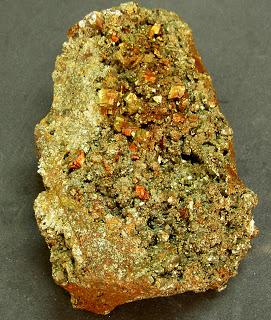 Recolectando muestras de minerales