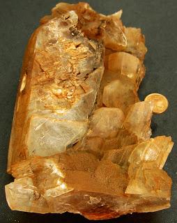 Recolectando muestras de minerales