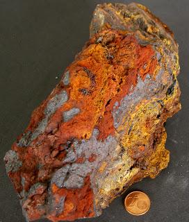 Recolectando muestras de minerales