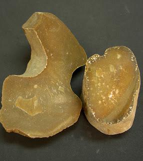 Recolectando muestras de minerales