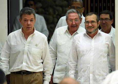 La ONU aprueba una misión en Colombia para ayudar a FARC a volver a la vida civil