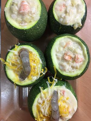 Calabacines Rellenos De Merluza Y Langostinos