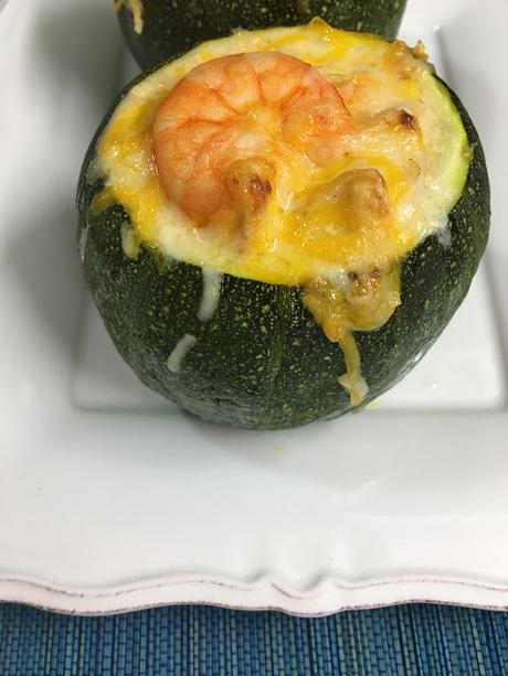 Calabacines Rellenos De Merluza Y Langostinos